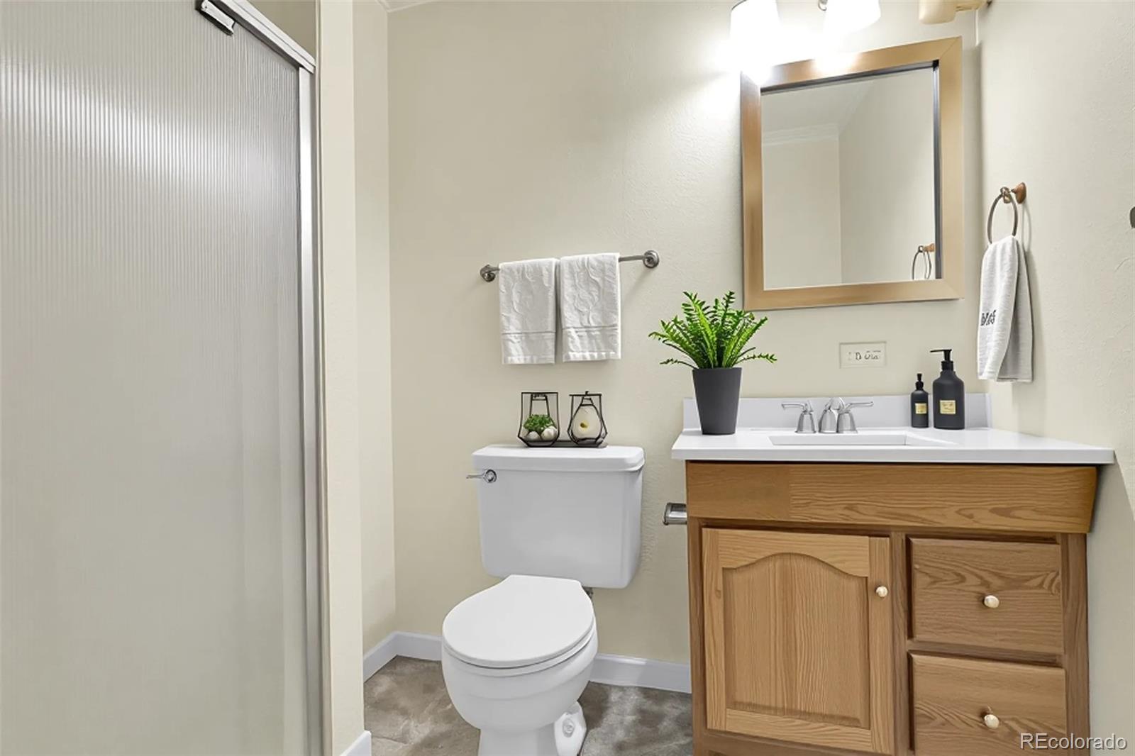 MLS Image #9 for 2325 s linden court 206,denver, Colorado