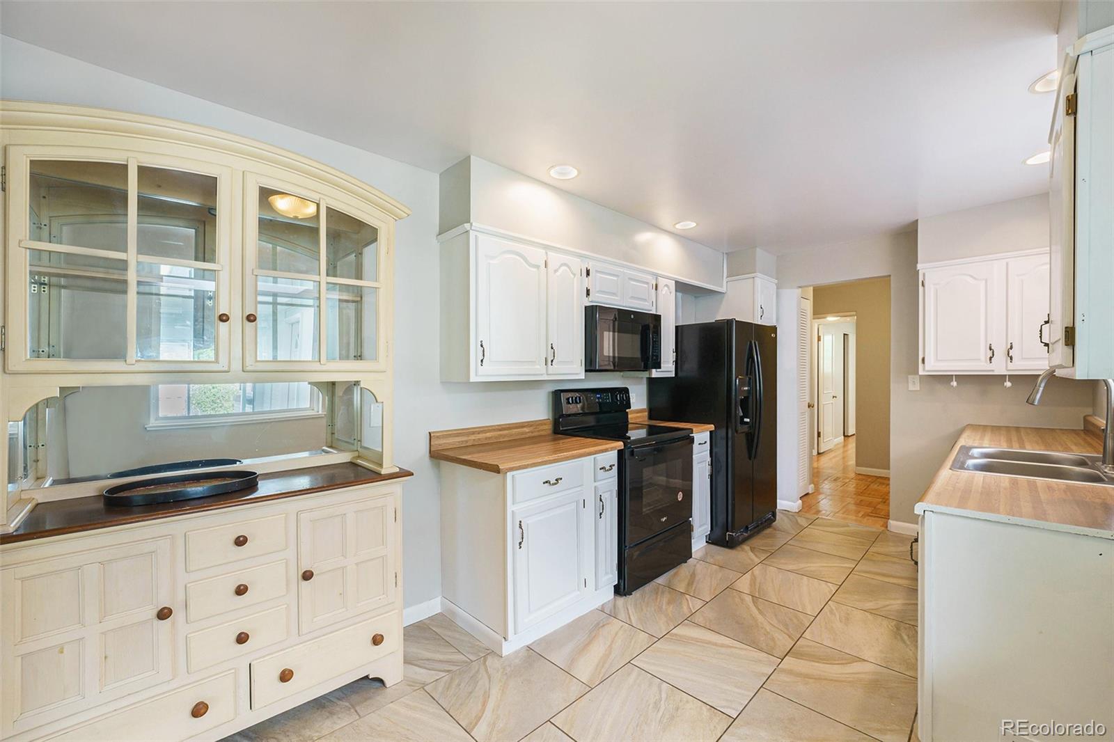 MLS Image #10 for 291  magnolia street,denver, Colorado