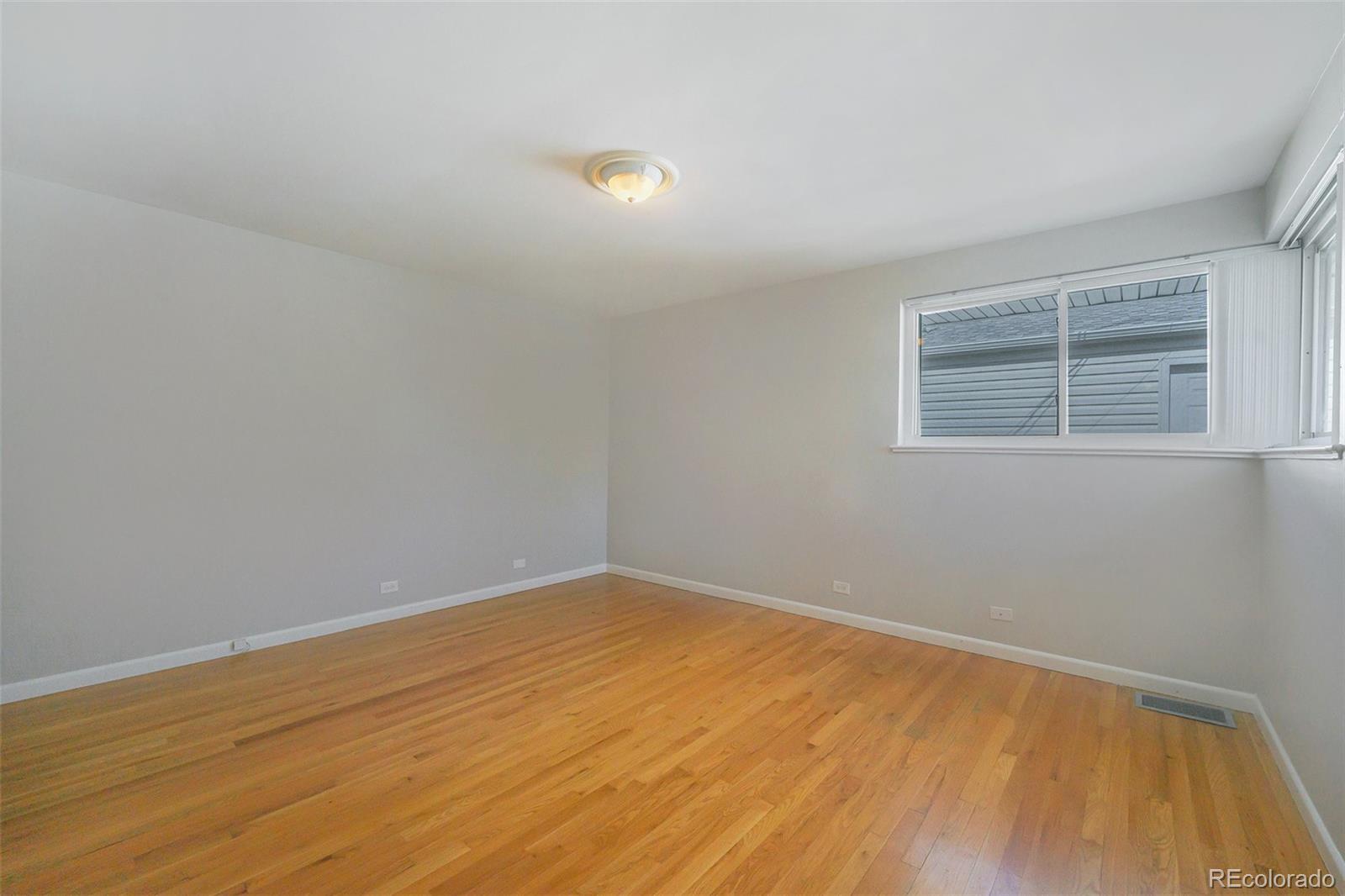 MLS Image #14 for 291  magnolia street,denver, Colorado