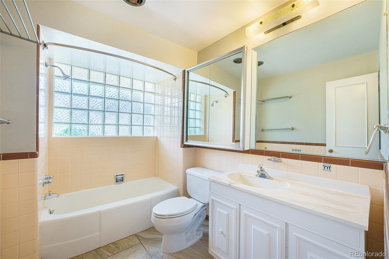 MLS Image #20 for 291  magnolia street,denver, Colorado
