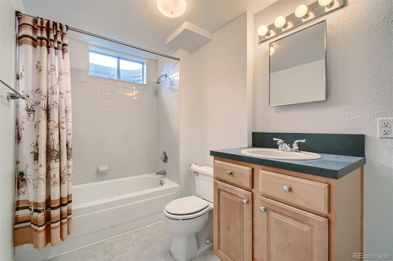 MLS Image #20 for 12235 e kentucky avenue,aurora, Colorado