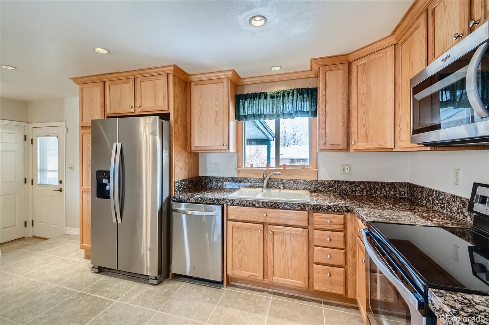 MLS Image #6 for 12235 e kentucky avenue,aurora, Colorado