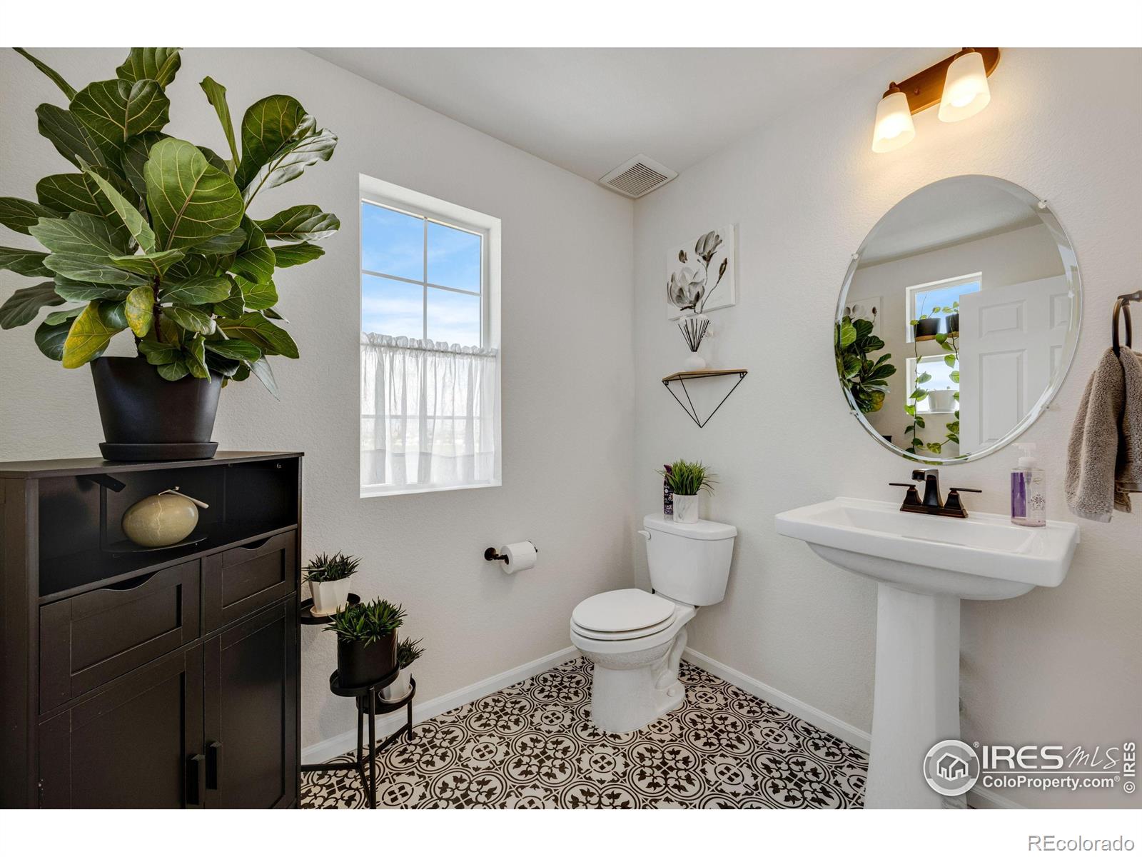 MLS Image #14 for 542  highlands circle,erie, Colorado