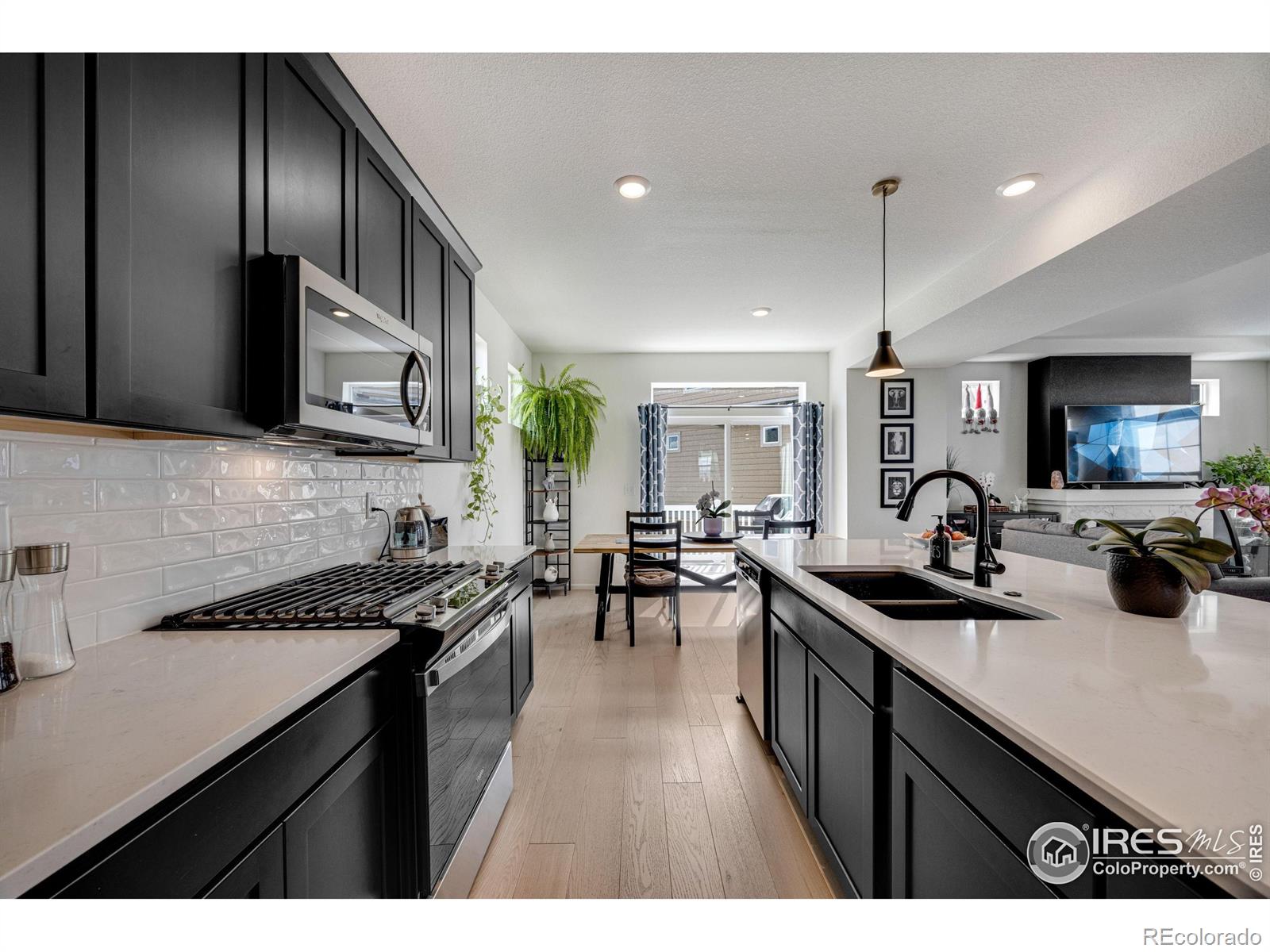 MLS Image #5 for 542  highlands circle,erie, Colorado