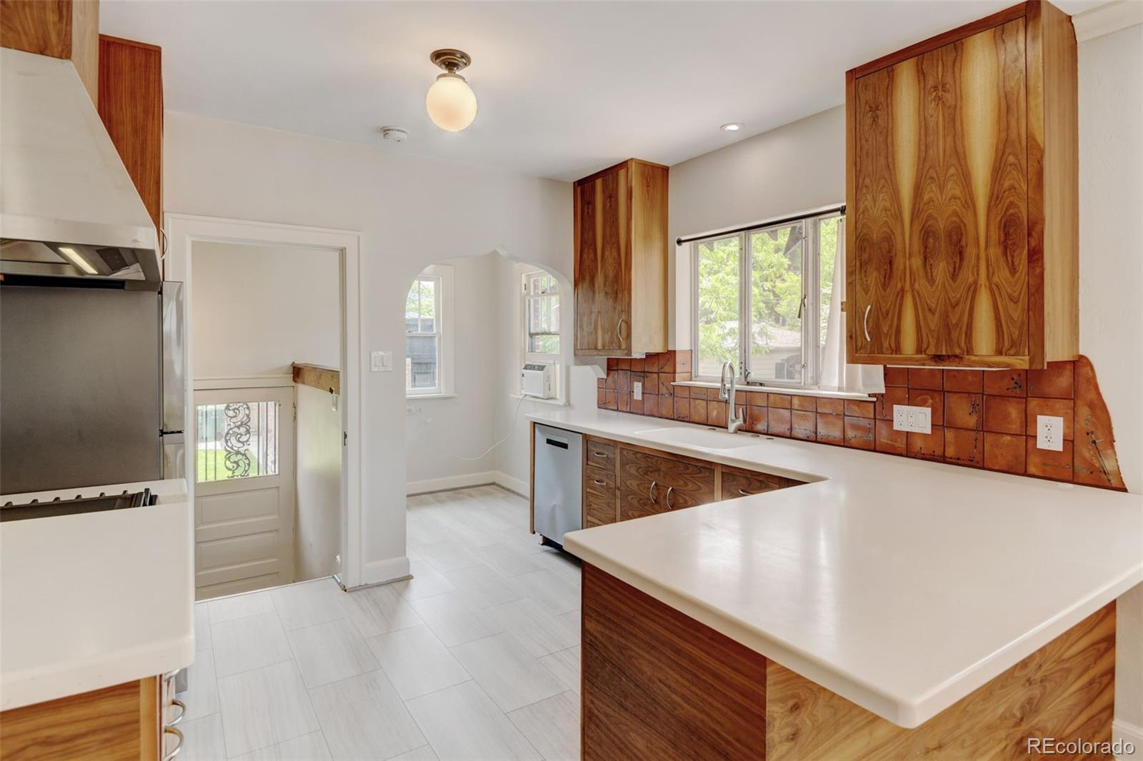 MLS Image #12 for 2636 n glencoe street,denver, Colorado
