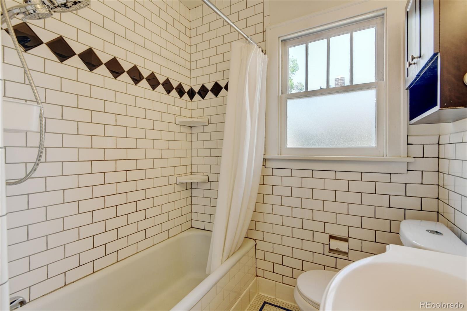 MLS Image #22 for 2636 n glencoe street,denver, Colorado