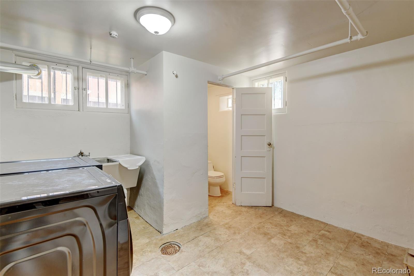 MLS Image #30 for 2636 n glencoe street,denver, Colorado