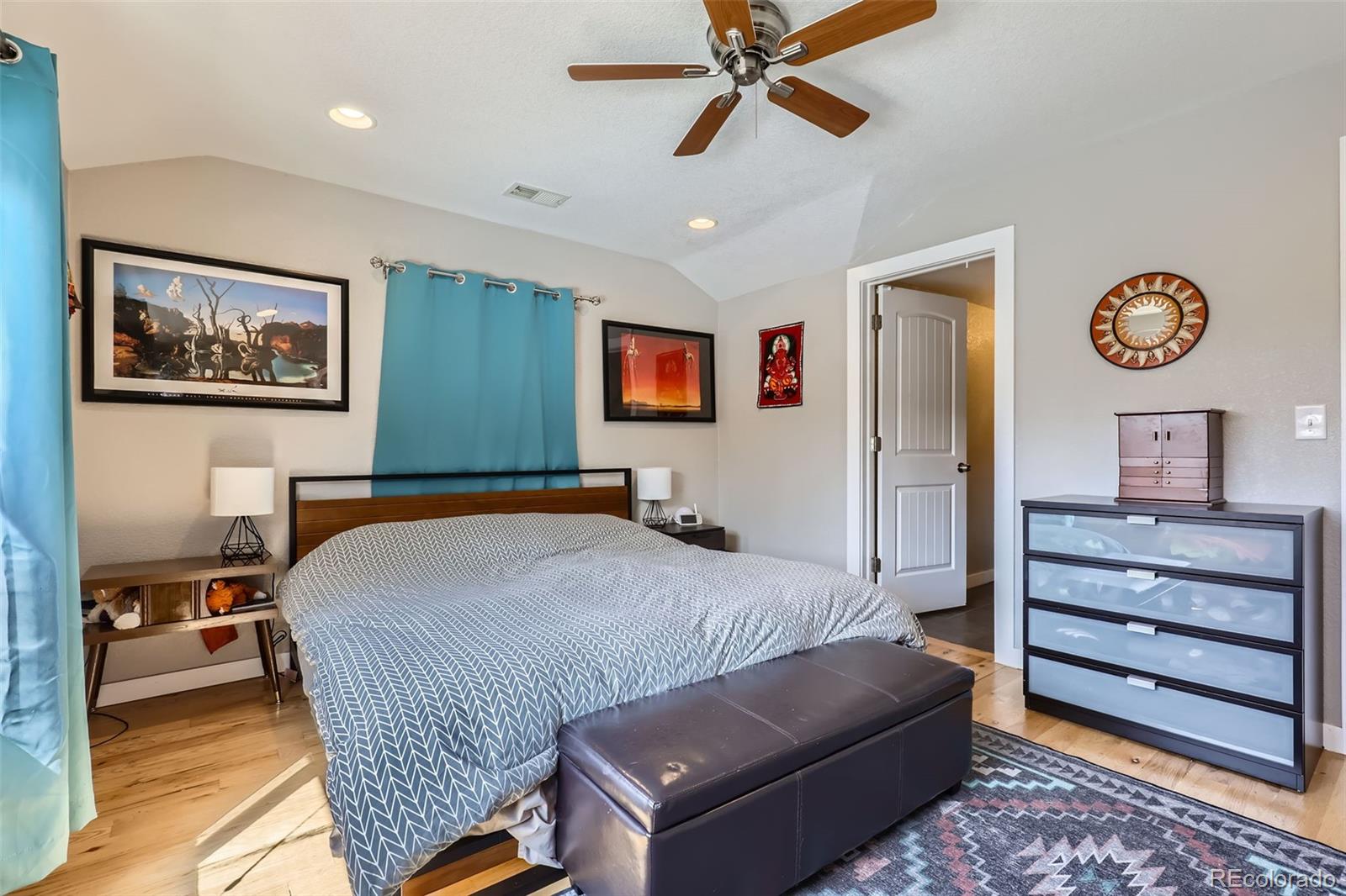 MLS Image #13 for 2901 n glencoe street,denver, Colorado