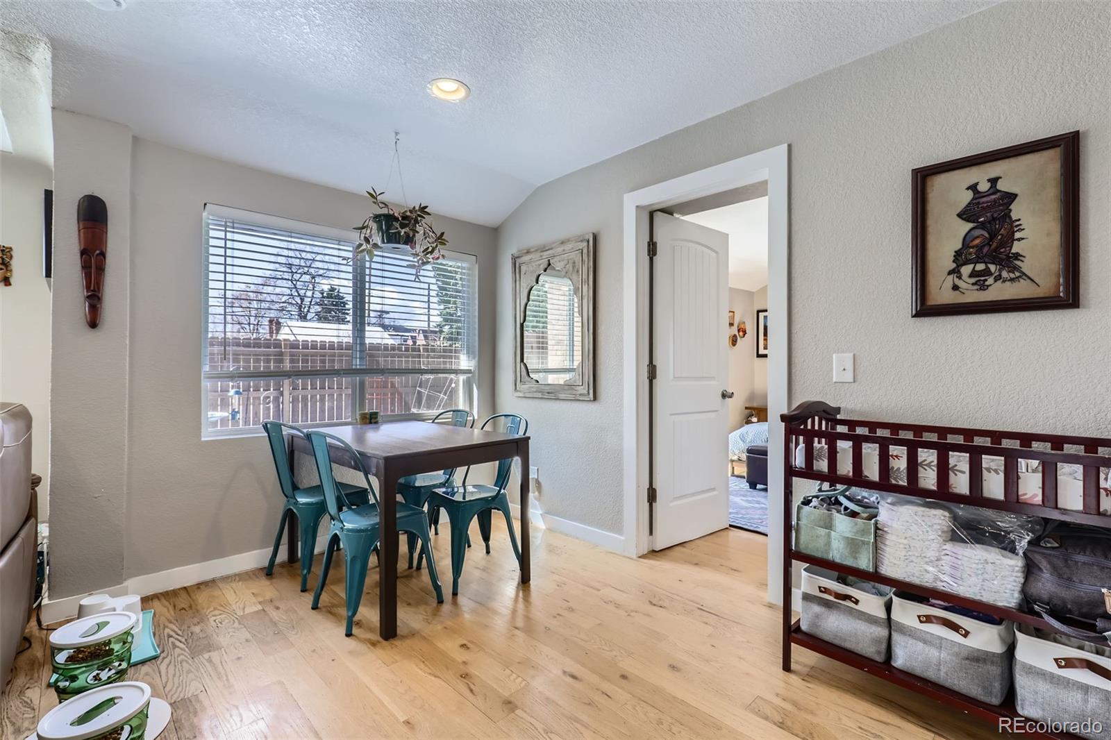 MLS Image #7 for 2901 n glencoe street,denver, Colorado