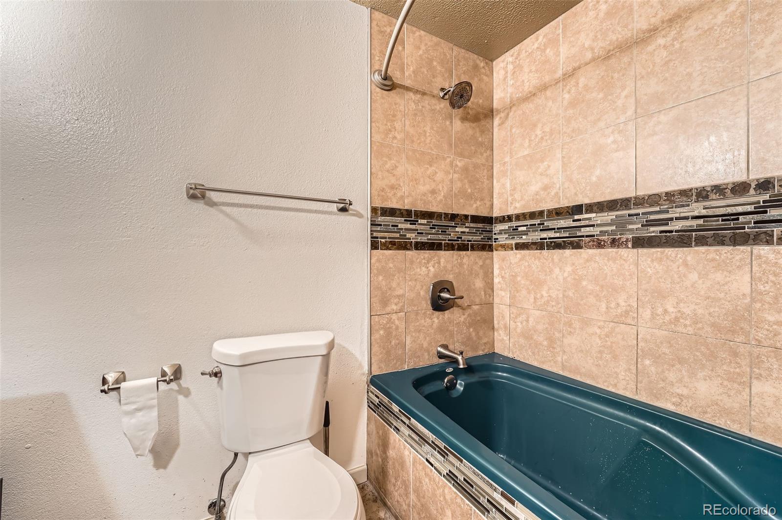 MLS Image #19 for 1824 s granby street,aurora, Colorado
