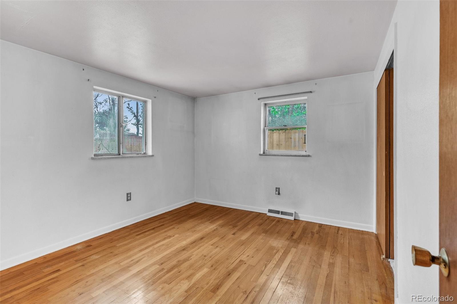 MLS Image #14 for 7760  magnolia street,commerce city, Colorado