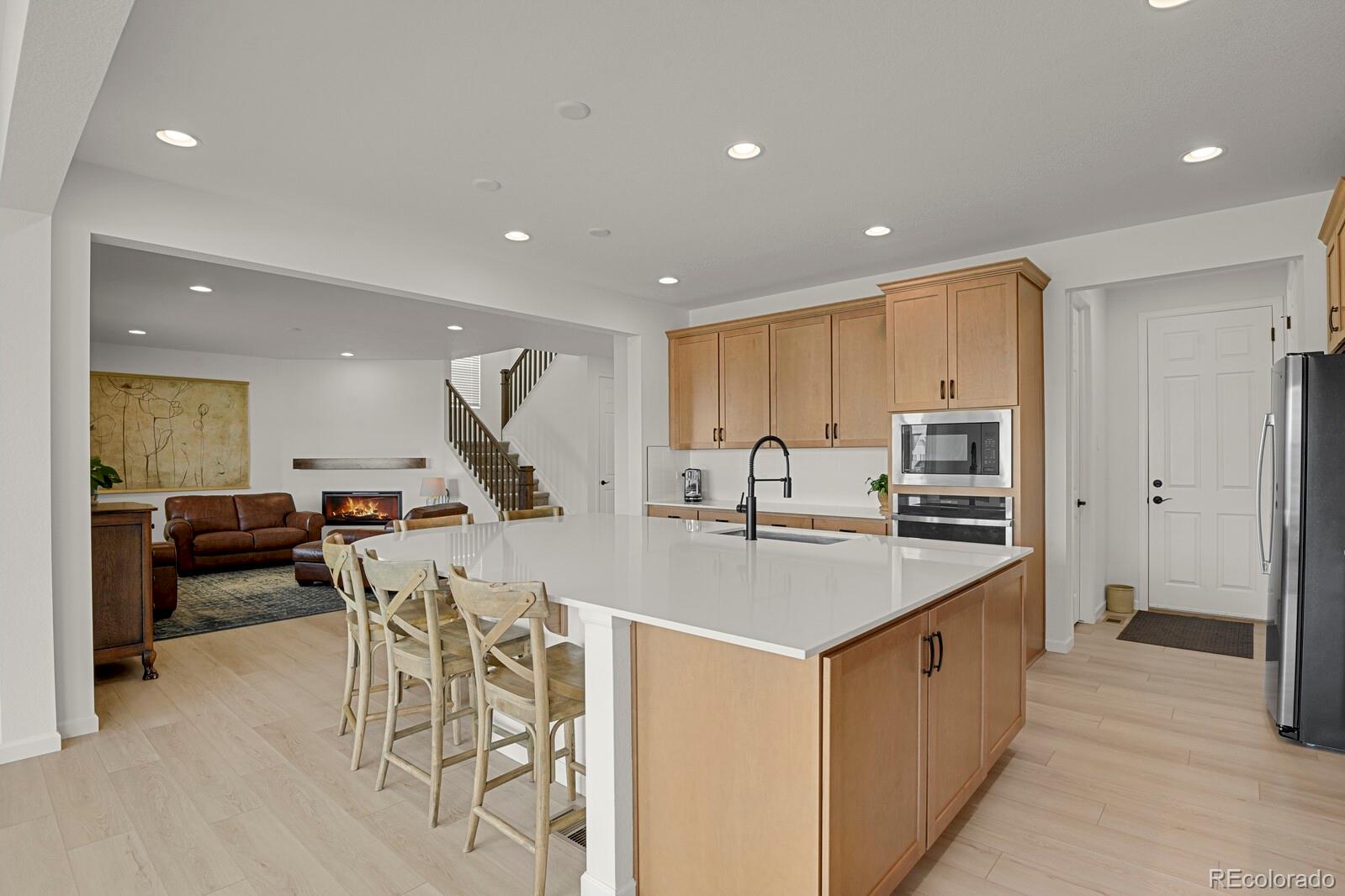 MLS Image #12 for 7325 s waterloo way,aurora, Colorado
