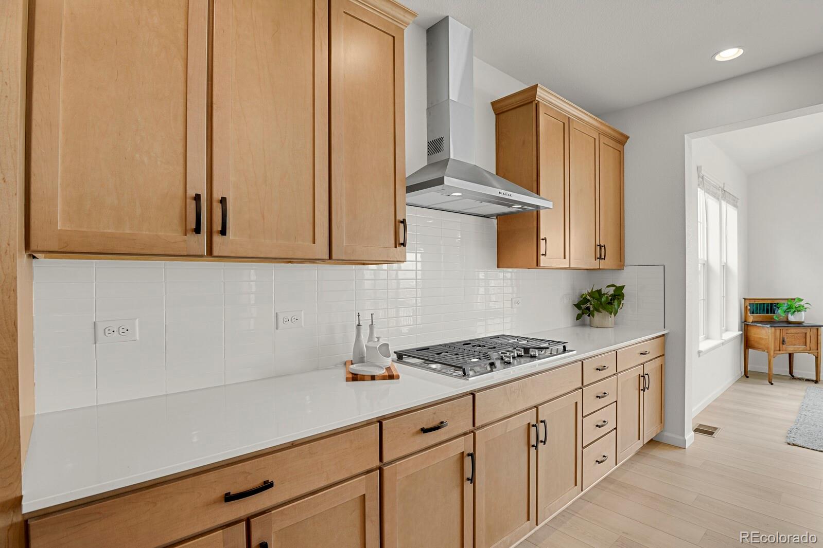 MLS Image #14 for 7325 s waterloo way,aurora, Colorado