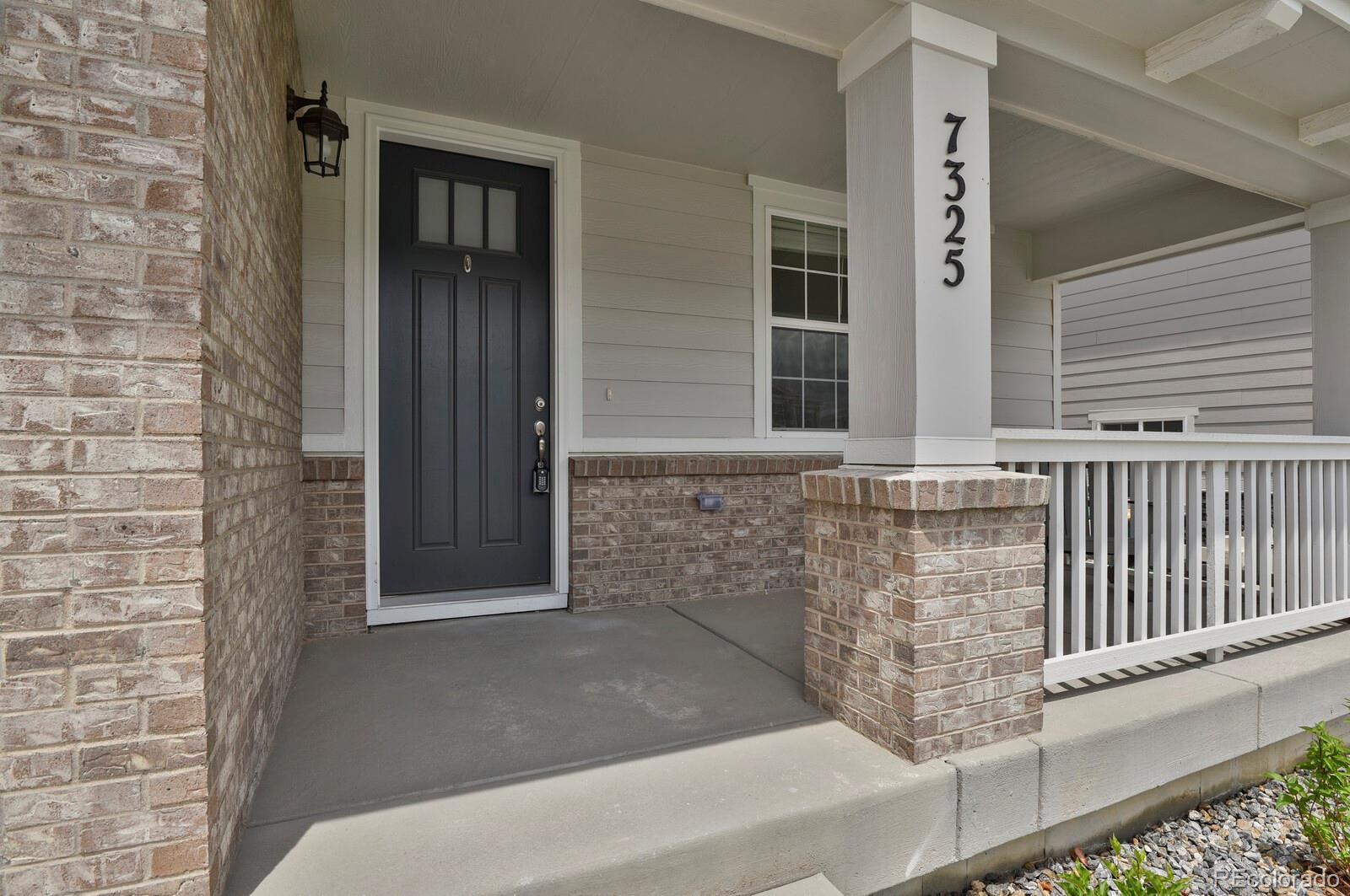 MLS Image #2 for 7325 s waterloo way,aurora, Colorado