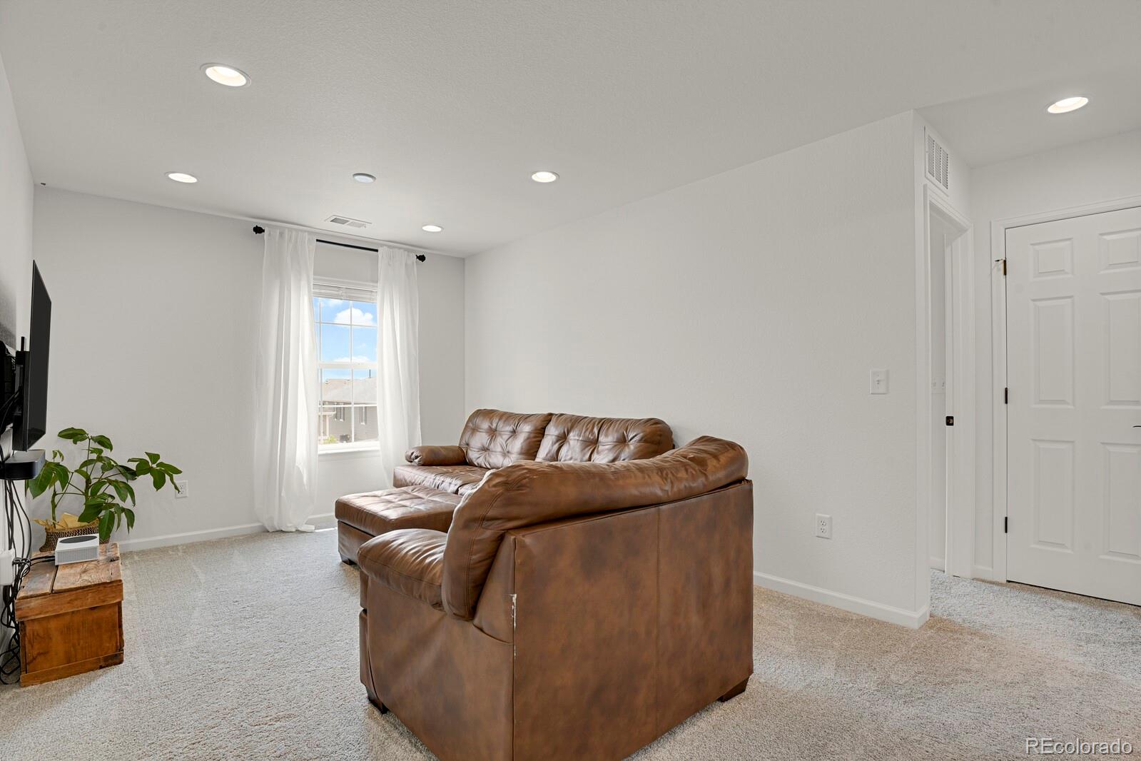 MLS Image #21 for 7325 s waterloo way,aurora, Colorado