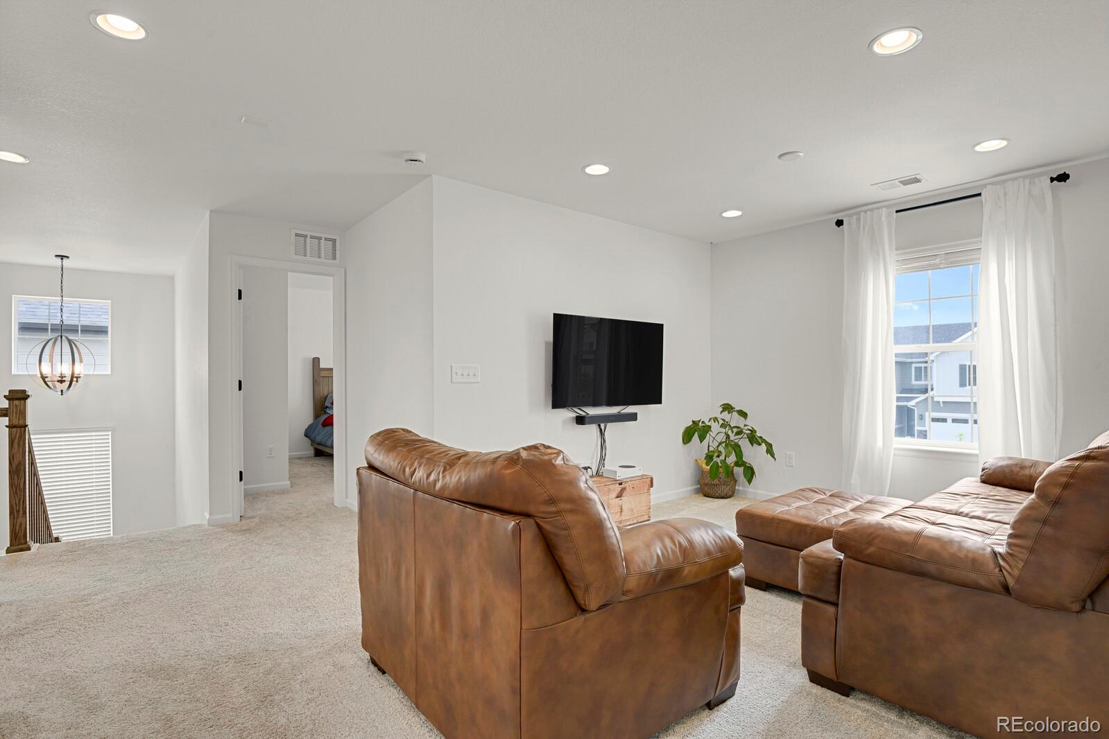 MLS Image #22 for 7325 s waterloo way,aurora, Colorado