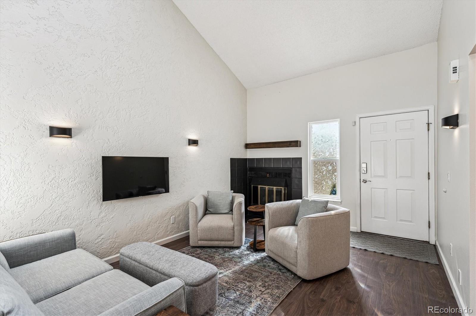 MLS Image #4 for 10309 w fair avenue,littleton, Colorado