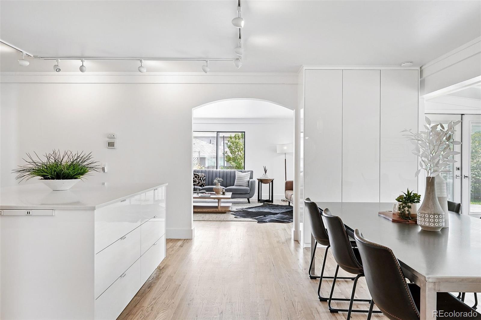 MLS Image #2 for 2675 s eudora street,denver, Colorado