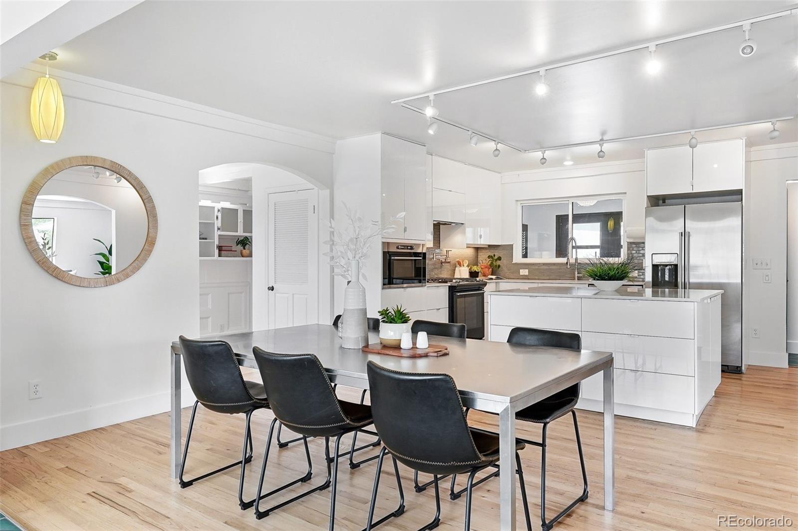 MLS Image #9 for 2675 s eudora street,denver, Colorado
