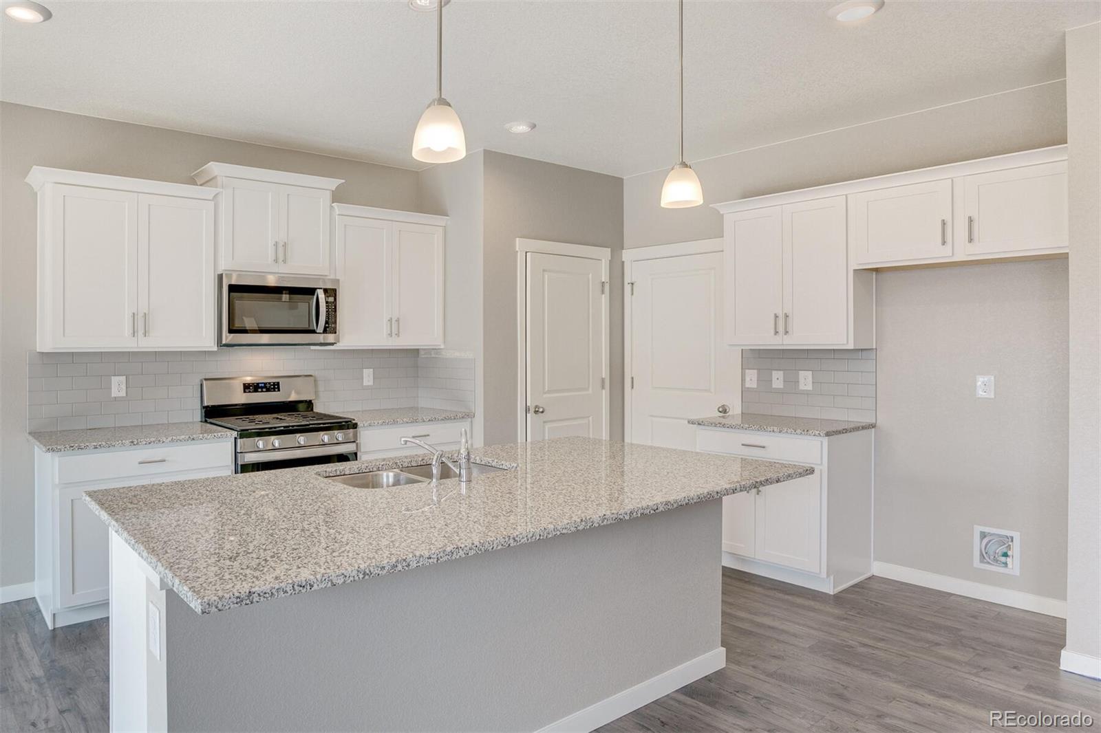MLS Image #13 for 13477  valentia street,thornton, Colorado