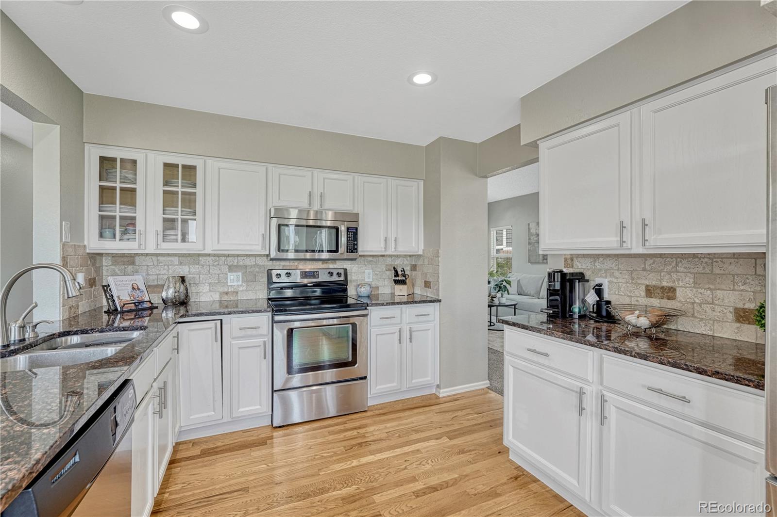 MLS Image #10 for 901  sage sparrow circle,highlands ranch, Colorado