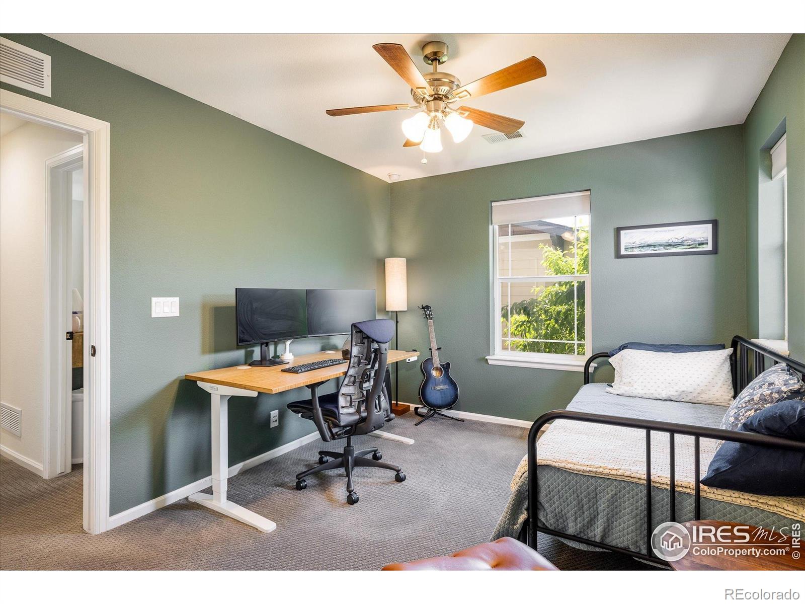 MLS Image #16 for 11033 e 28th place,denver, Colorado