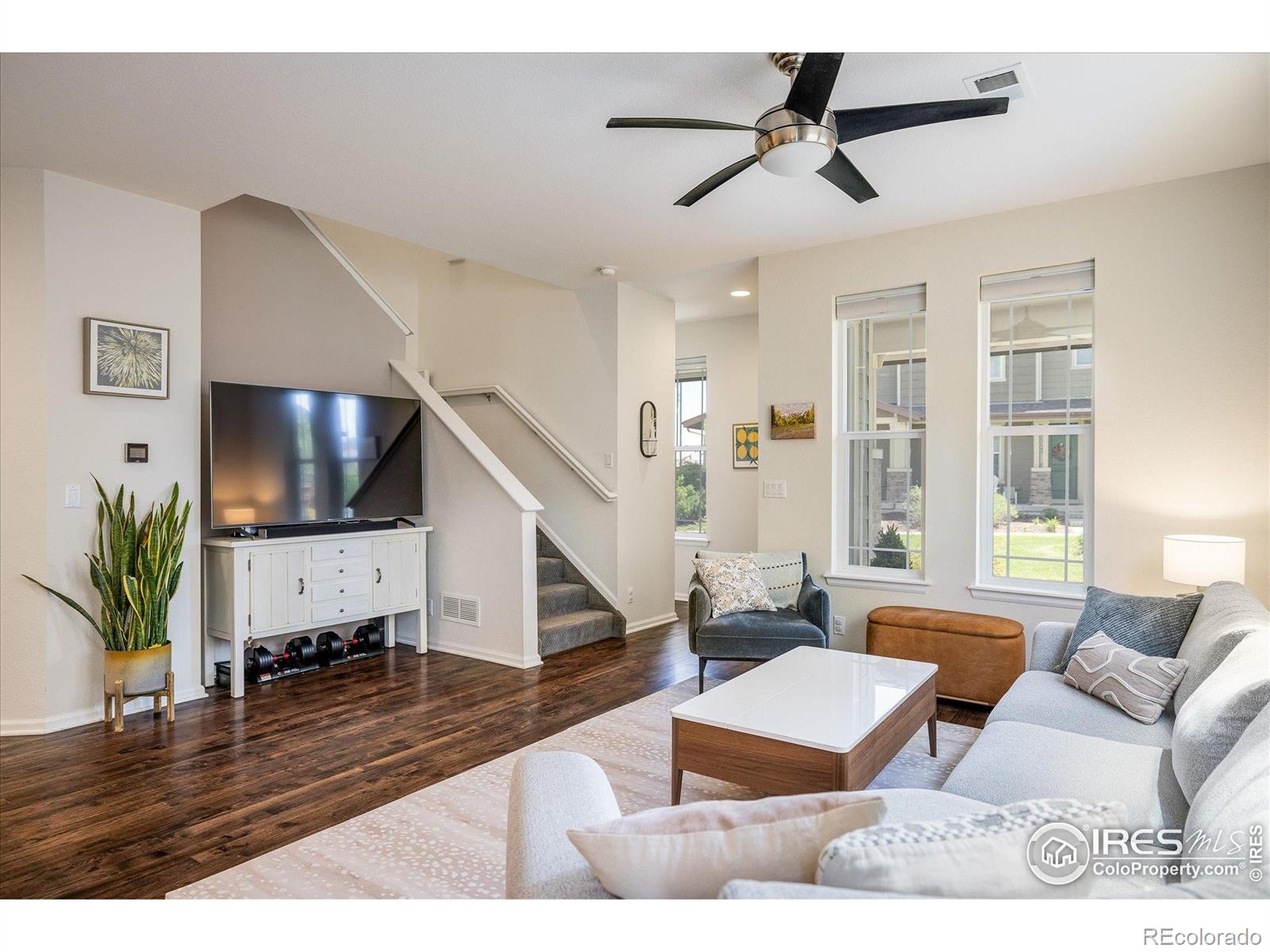 MLS Image #4 for 11033 e 28th place,denver, Colorado