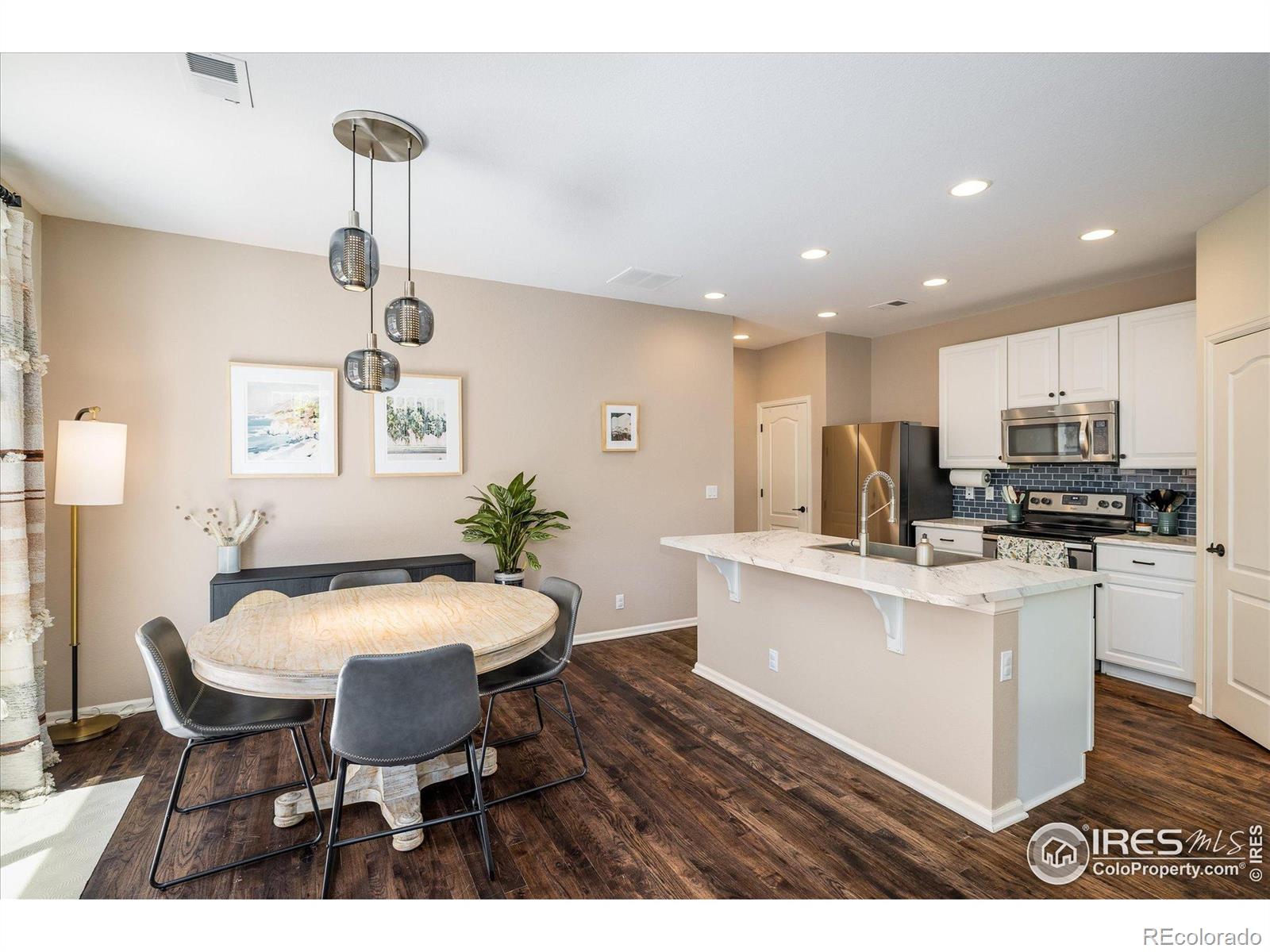 MLS Image #6 for 11033 e 28th place,denver, Colorado
