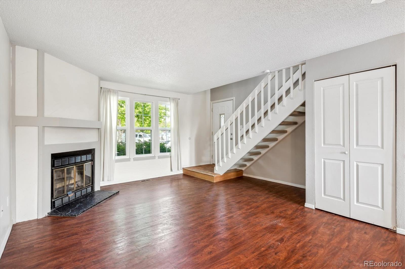 MLS Image #3 for 9679 w chatfield avenue,littleton, Colorado