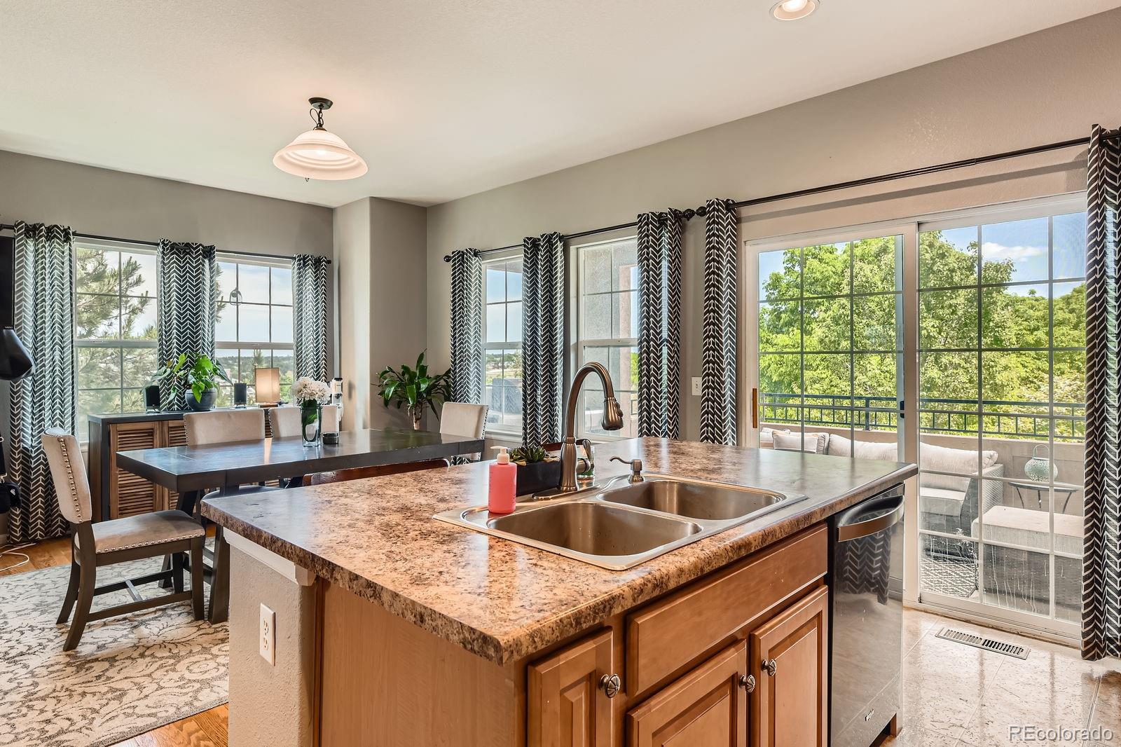 MLS Image #11 for 9424  ridgeline boulevard,highlands ranch, Colorado