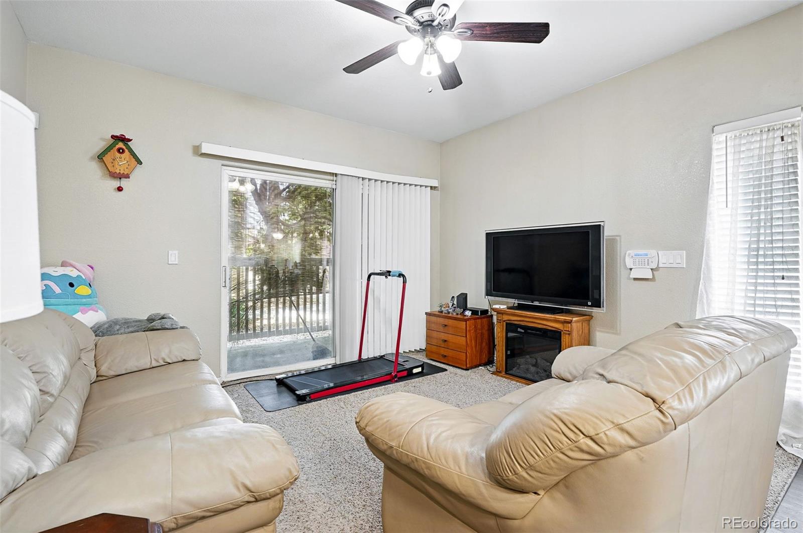 MLS Image #4 for 9963 e carolina circle,aurora, Colorado