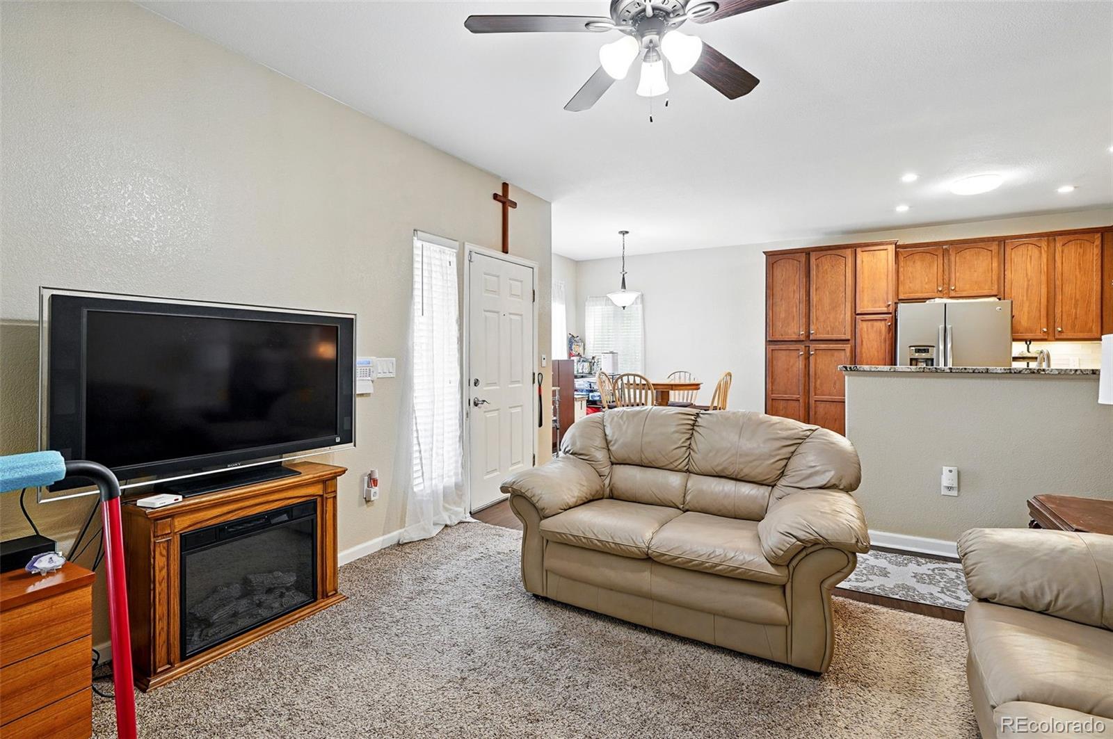 MLS Image #6 for 9963 e carolina circle,aurora, Colorado