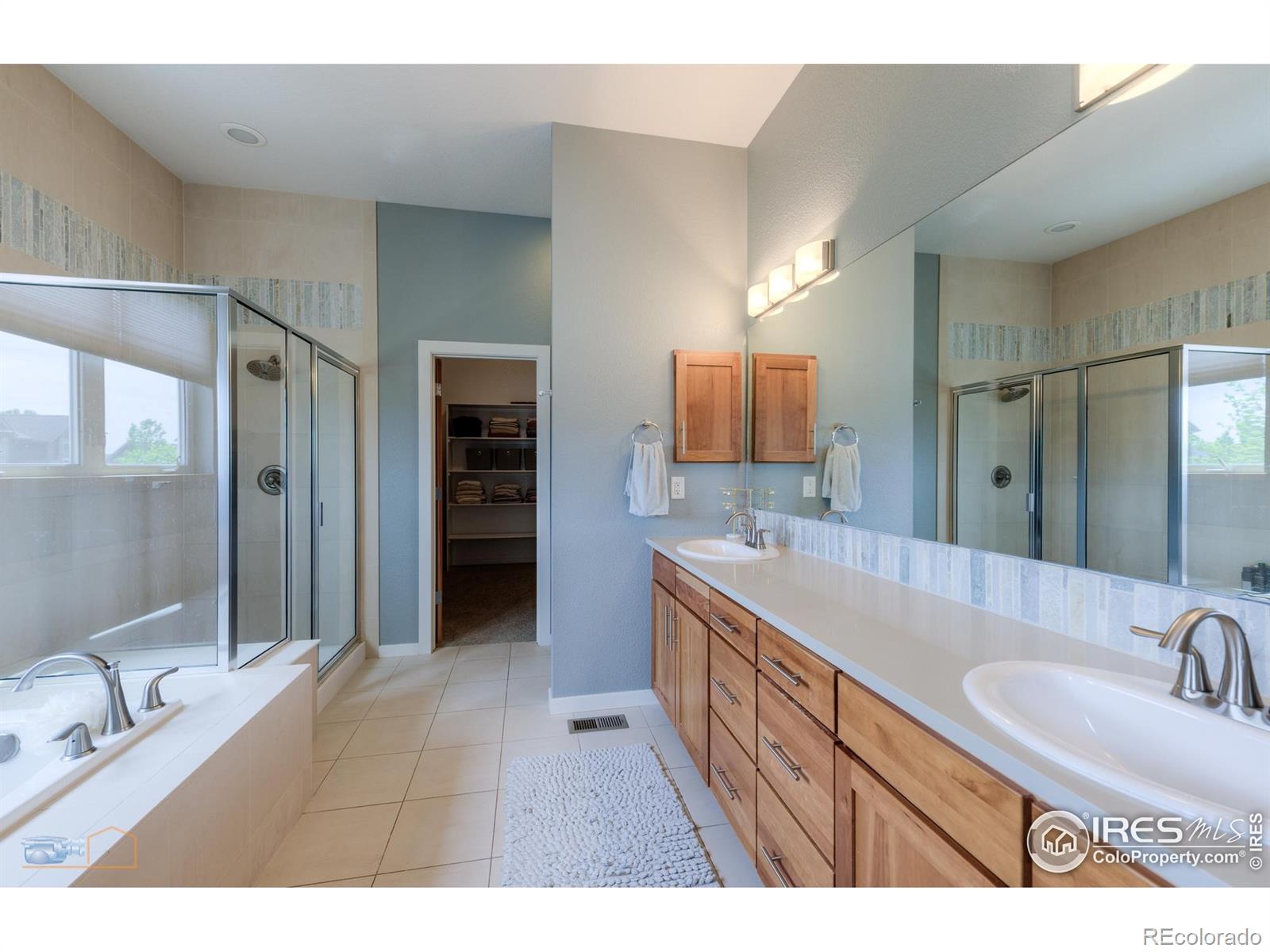 MLS Image #18 for 2369  hecla drive,louisville, Colorado