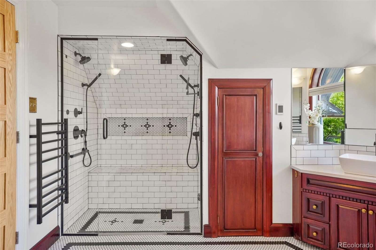 MLS Image #28 for 2155 n high street,denver, Colorado