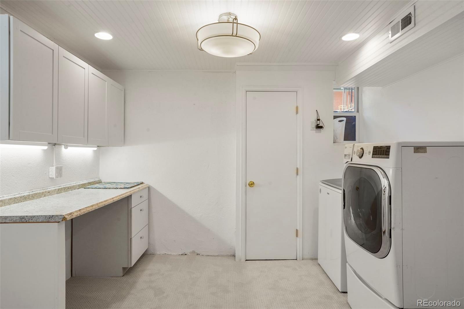 MLS Image #29 for 2155 n high street,denver, Colorado