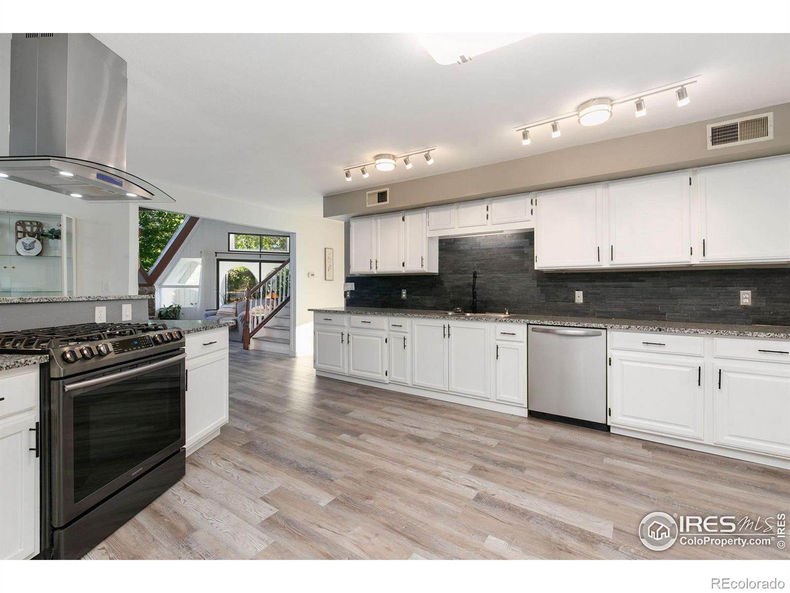 MLS Image #9 for 8402  dome court,fort collins, Colorado