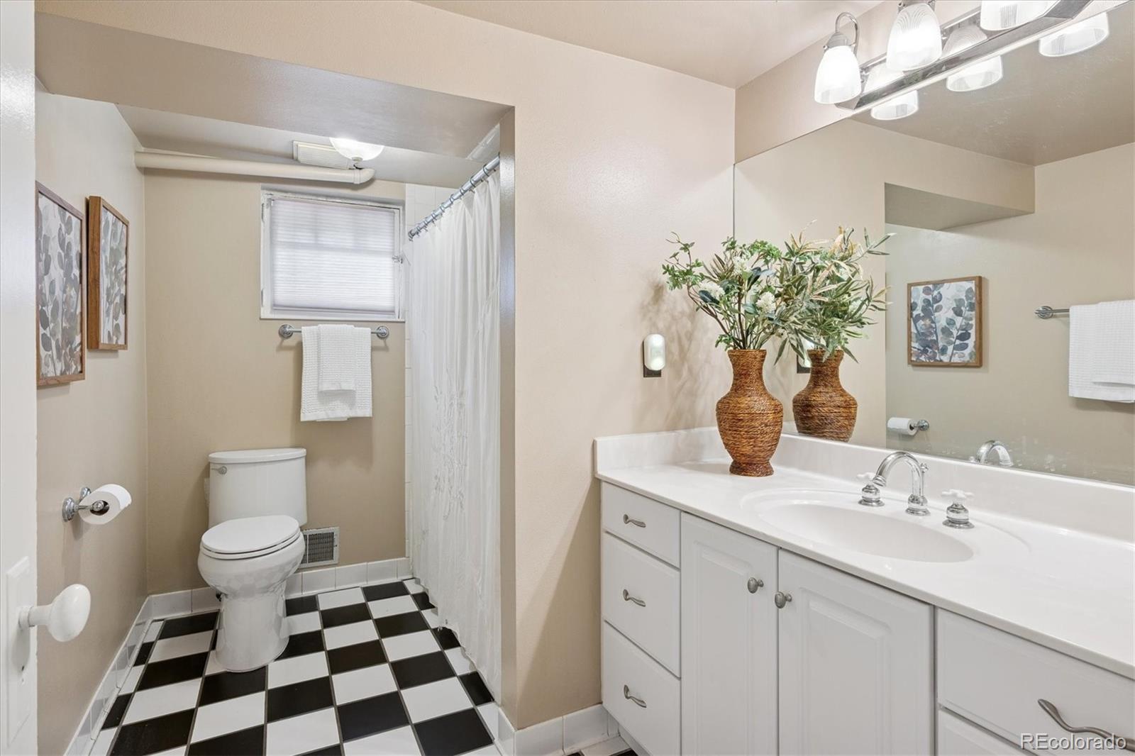 MLS Image #32 for 2201  cherry street,denver, Colorado