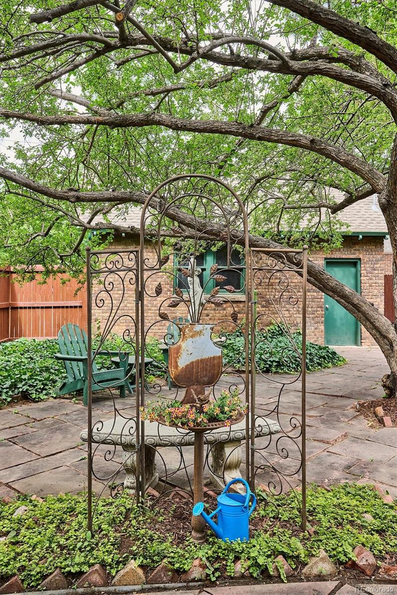 MLS Image #34 for 2201  cherry street,denver, Colorado