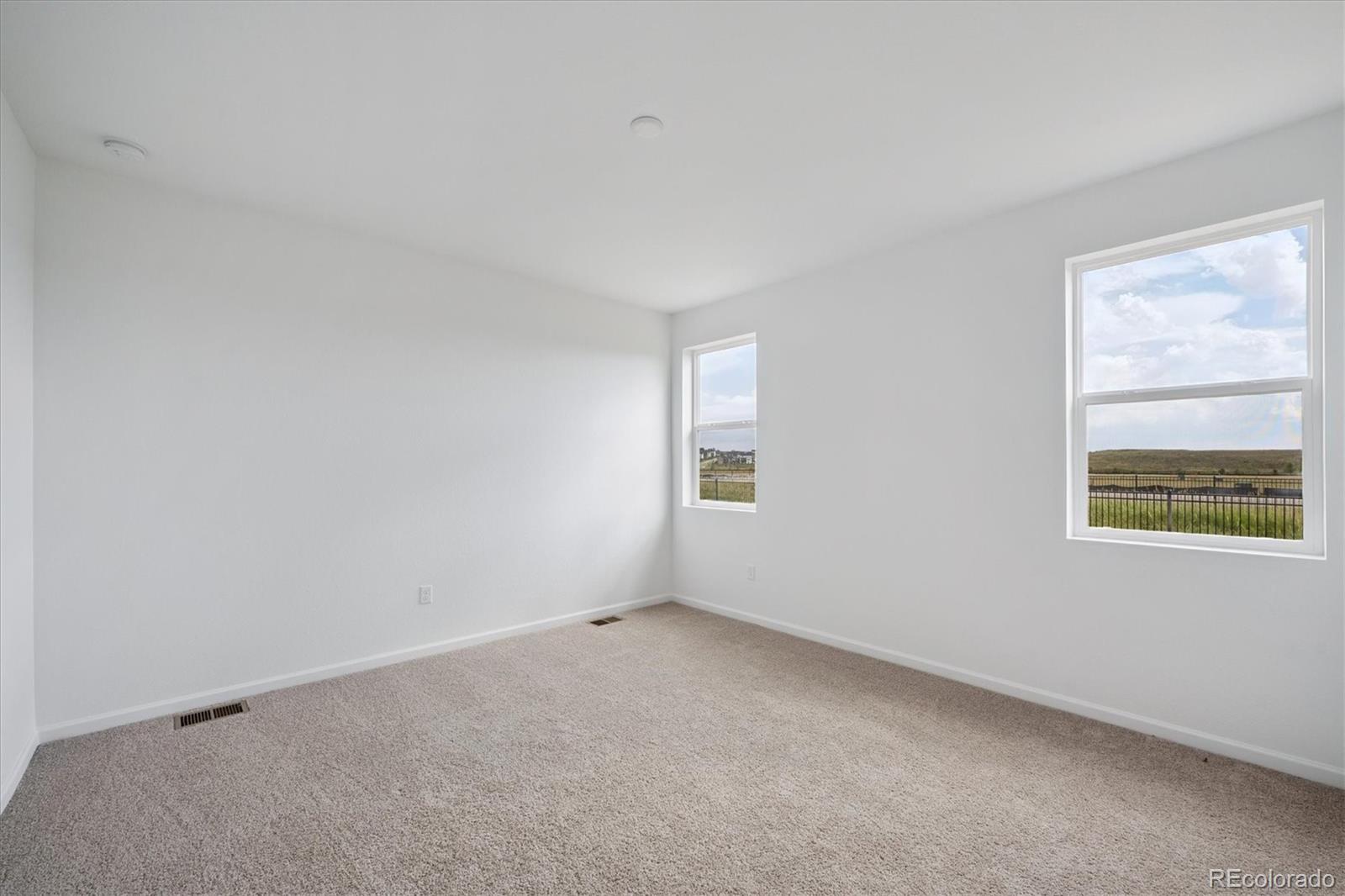 MLS Image #12 for 6170  amerifax drive,windsor, Colorado