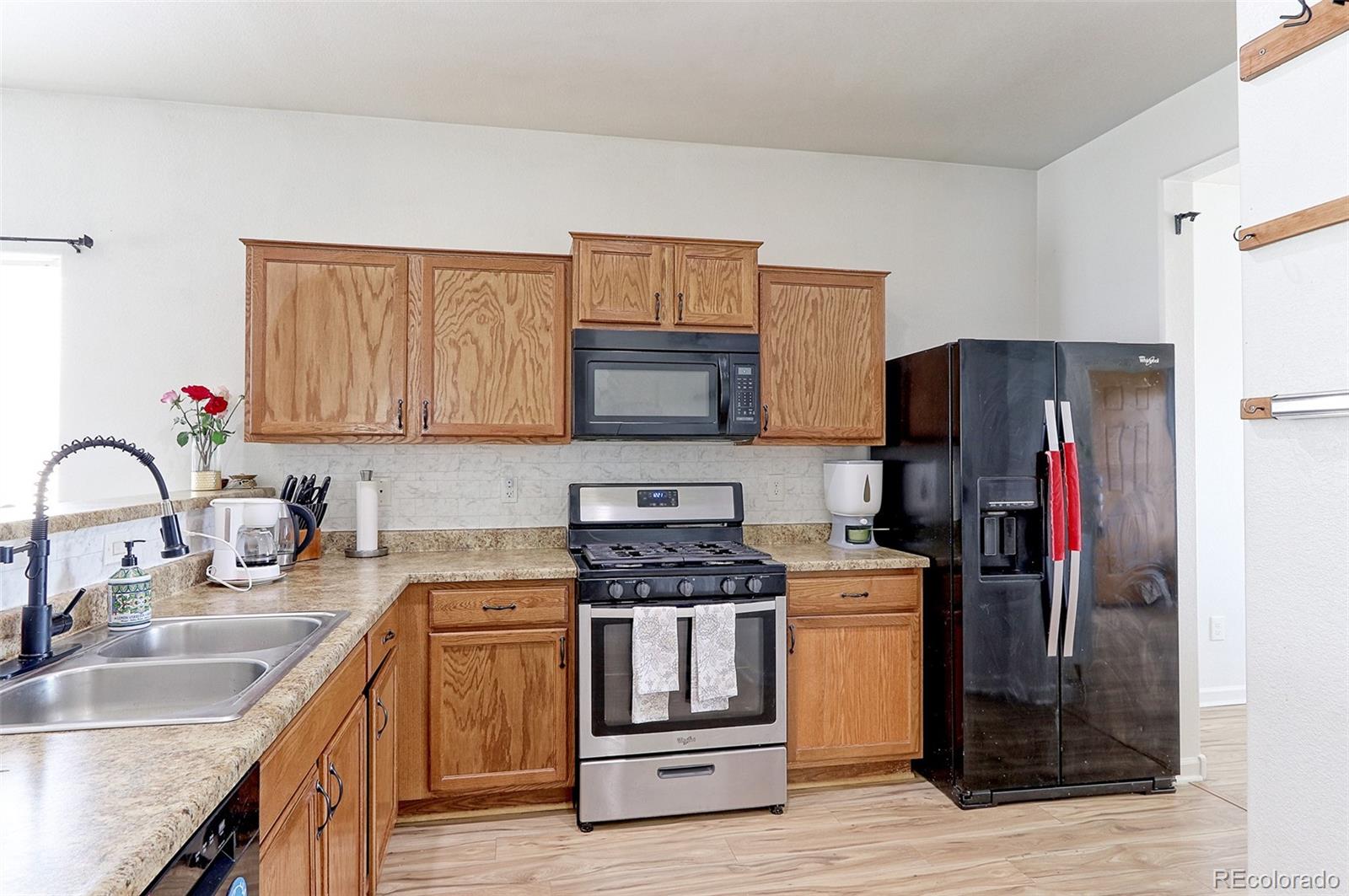 MLS Image #3 for 5681  legacy parkway,dacono, Colorado