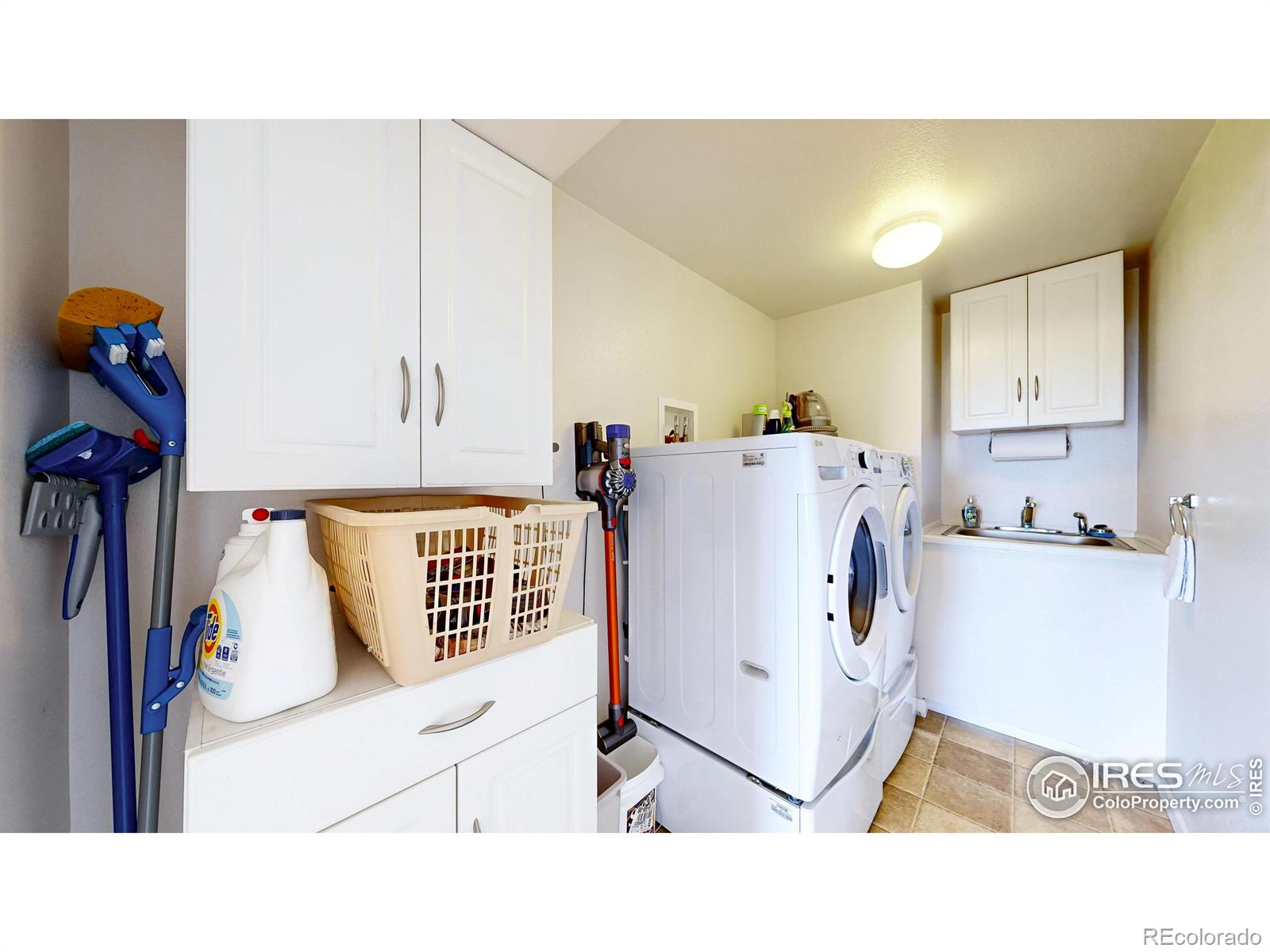 MLS Image #26 for 1100  deer trail road,boulder, Colorado