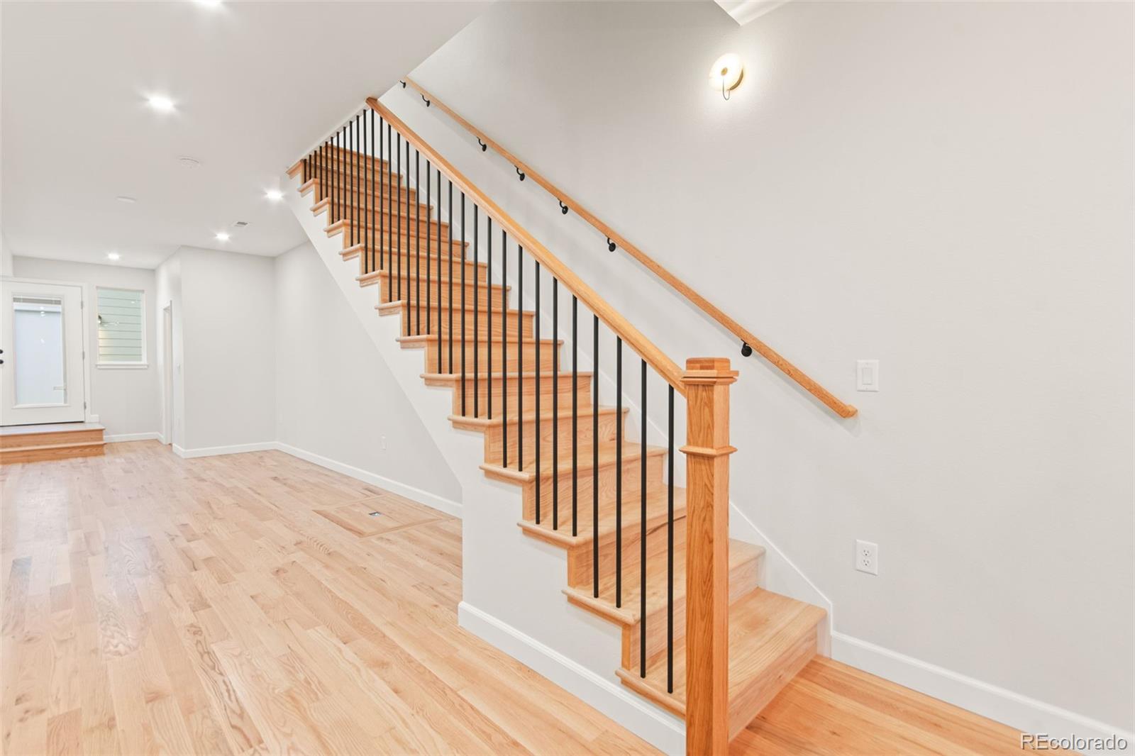 MLS Image #12 for 1048  knox court,denver, Colorado
