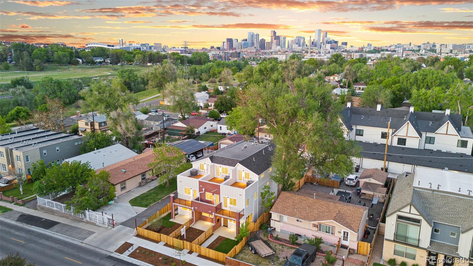 MLS Image #38 for 1048  knox court,denver, Colorado