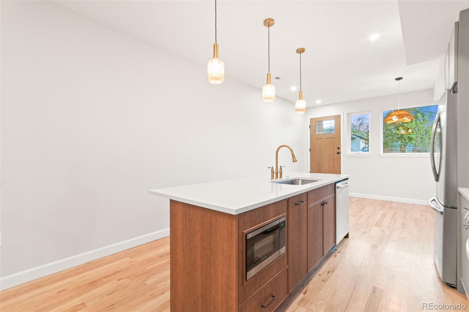 MLS Image #8 for 1048  knox court,denver, Colorado