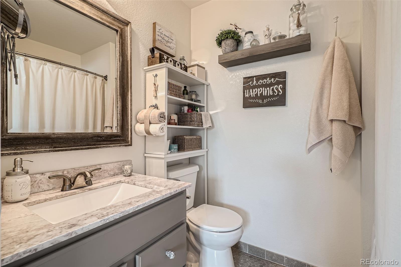MLS Image #14 for 5843  ceylon street,denver, Colorado