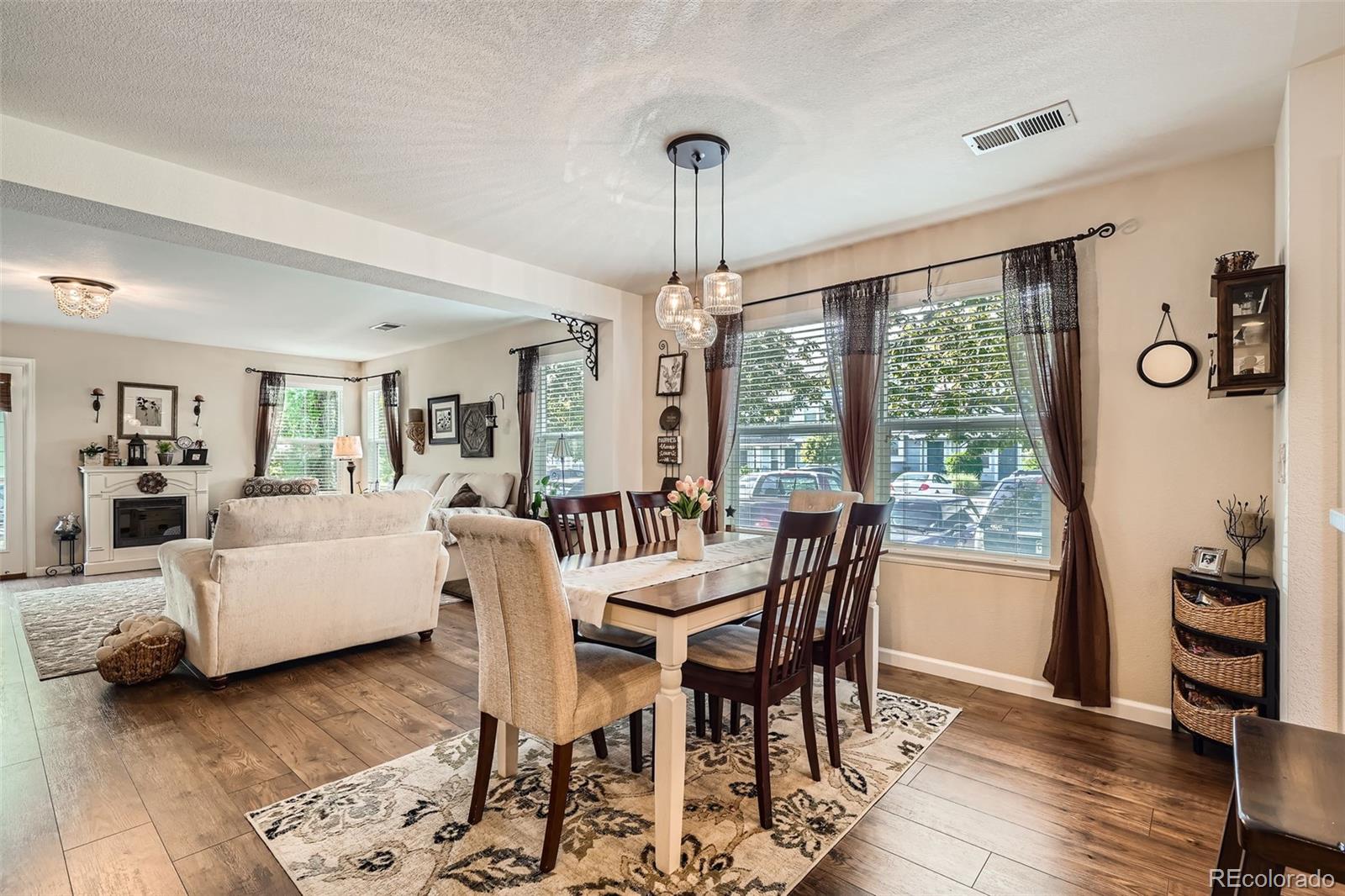 MLS Image #7 for 5843  ceylon street,denver, Colorado