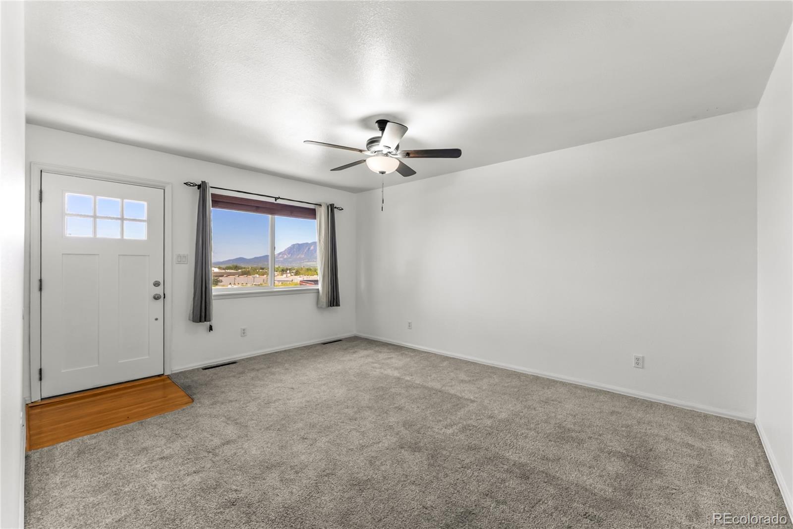 MLS Image #5 for 3118 e san miguel street,colorado springs, Colorado