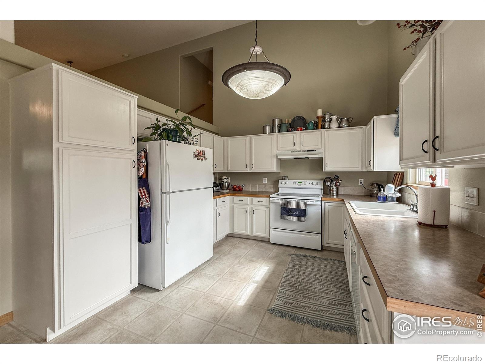 MLS Image #9 for 224  alabaster way,johnstown, Colorado