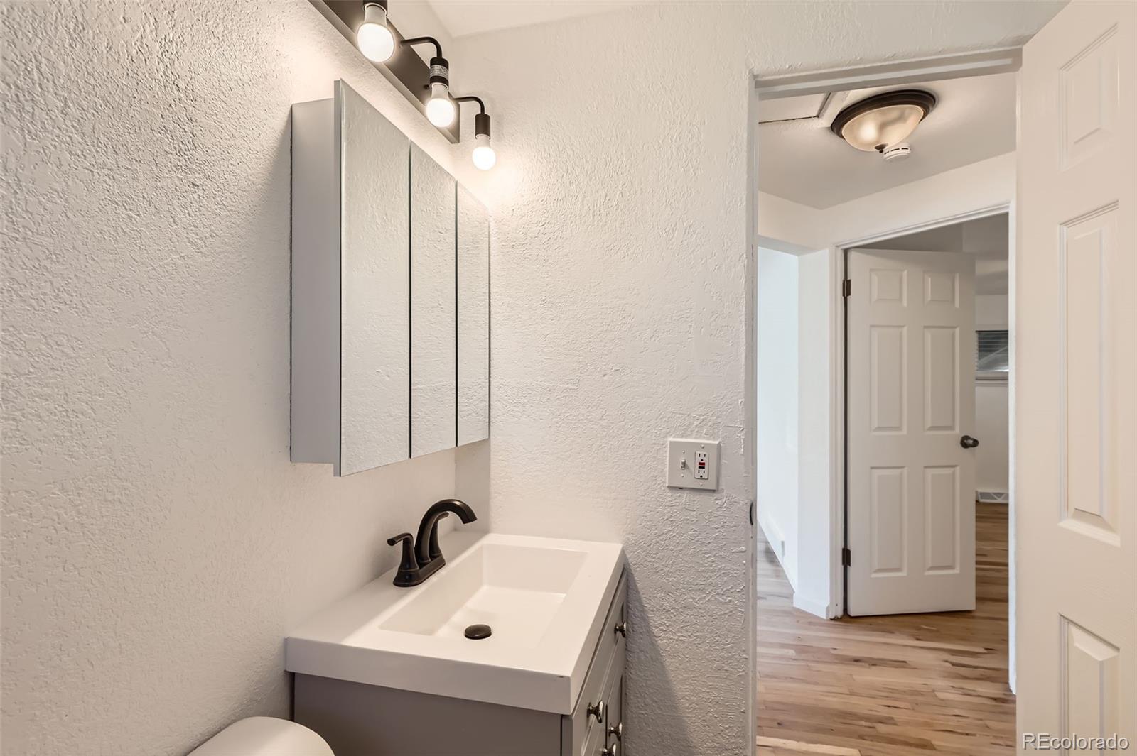 MLS Image #12 for 695 s quitman street,denver, Colorado
