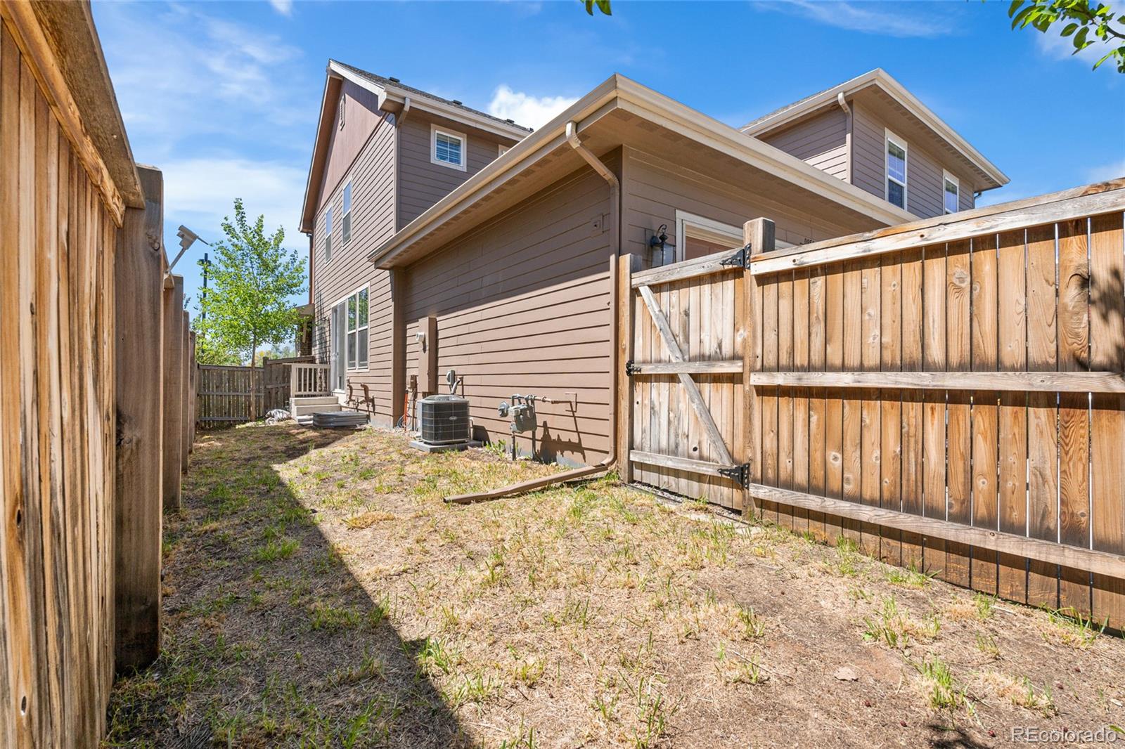MLS Image #28 for 10859 e 25th drive,aurora, Colorado